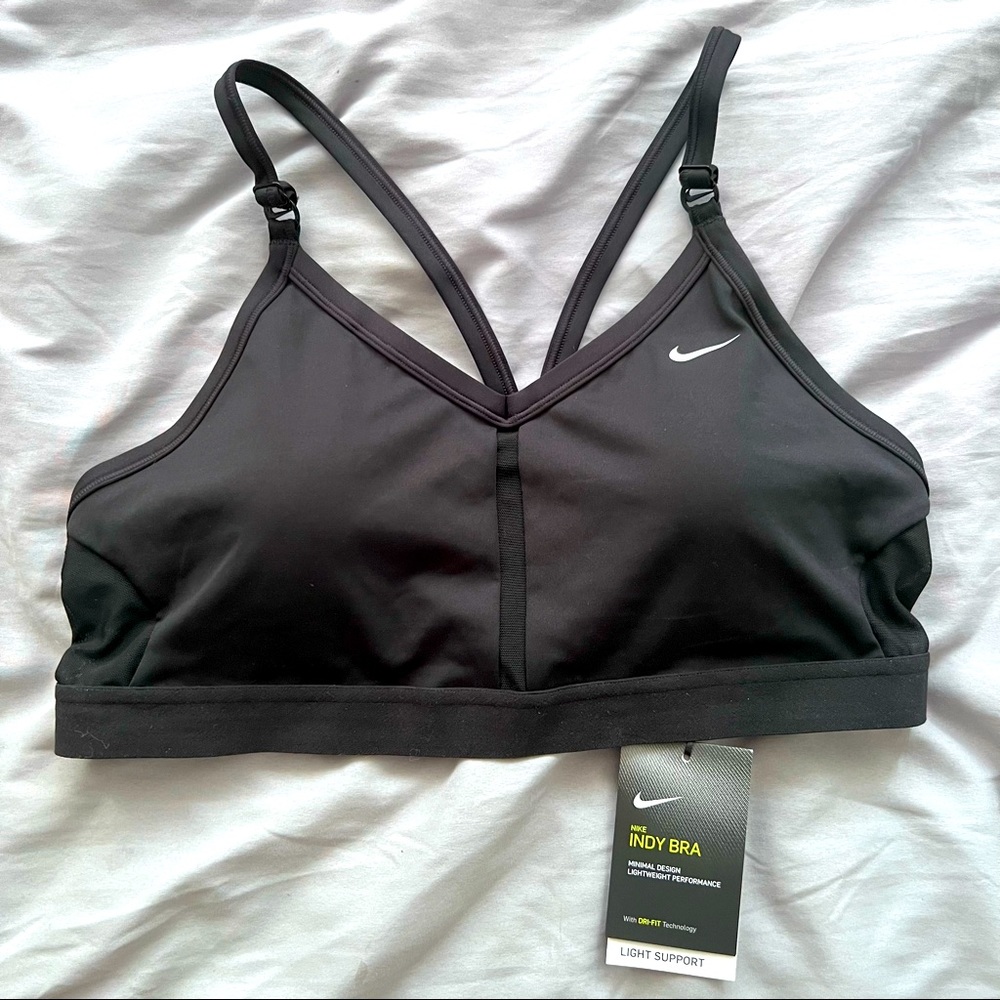 Women's Dri-Fit Indy Light-Support Padded V-Neck Sports Bra BLACK - BNWT